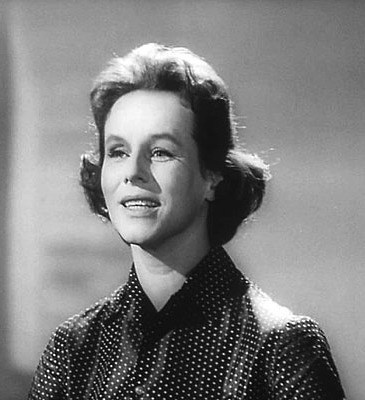 Гелена Великанова