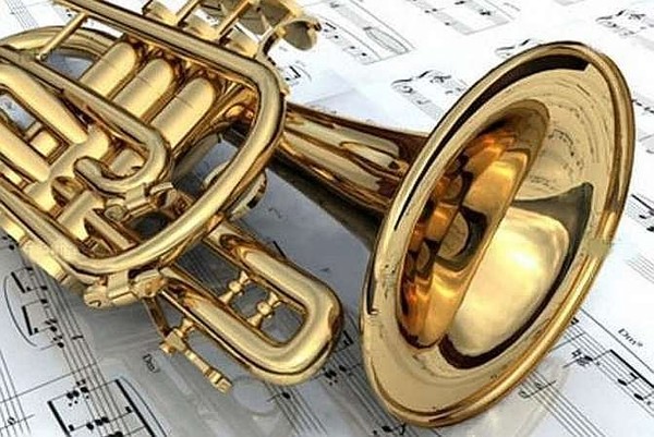 Старинные вальсы в исполнении духовых оркестров.